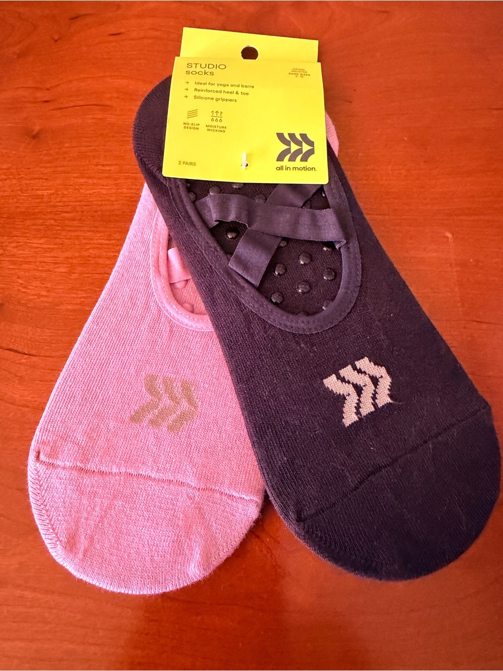 Studio Low-Cut Grip Socks - Pink & Black (2 Pairs)